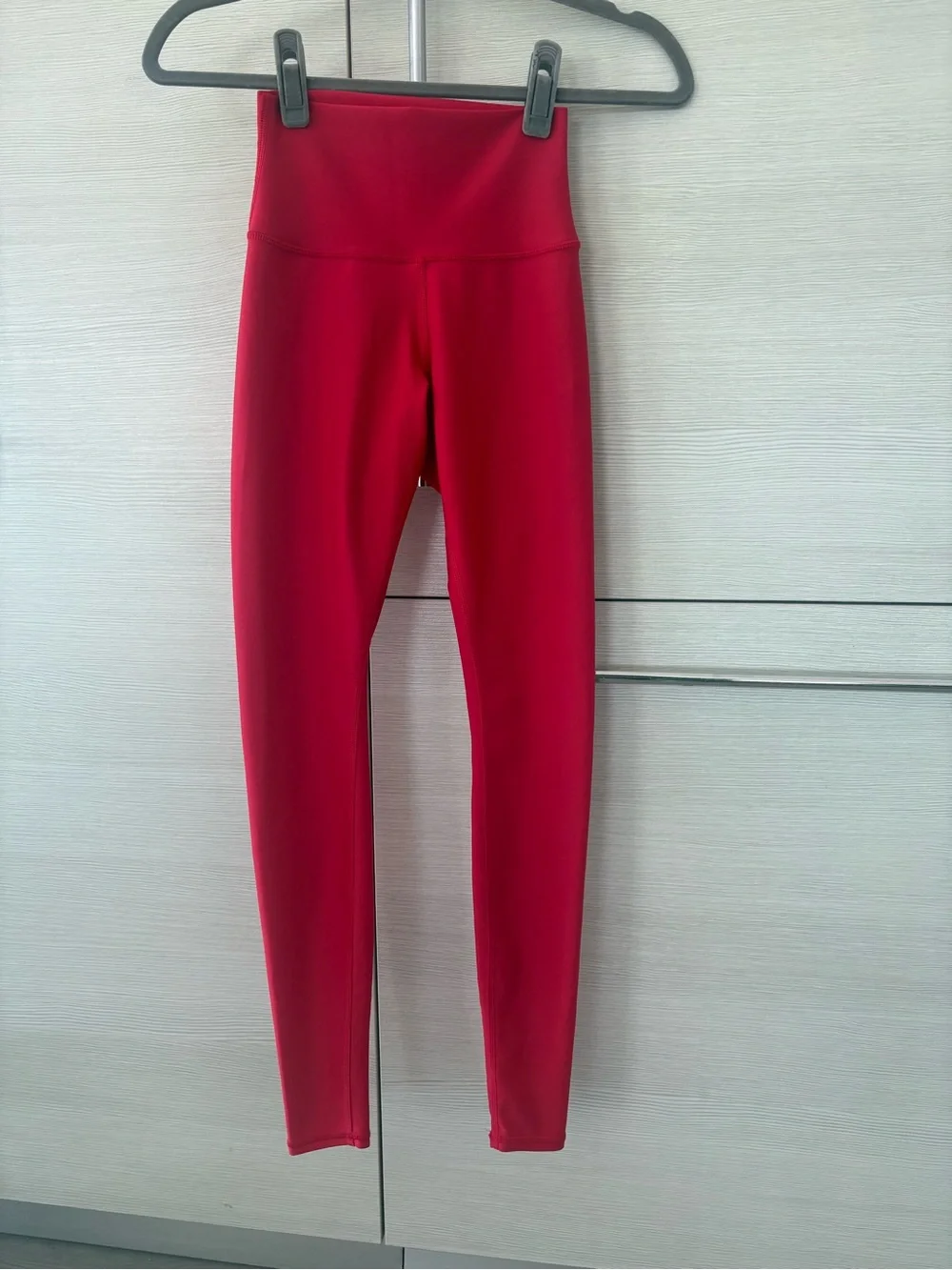 Alo Yoga Red 7/8 High-Waist Airlift Legging